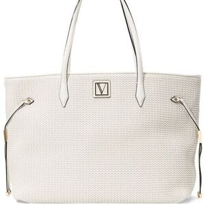 Nip luxury VS ivory faux raffia vegan gold tone v jumbo shoulder bag limited ed